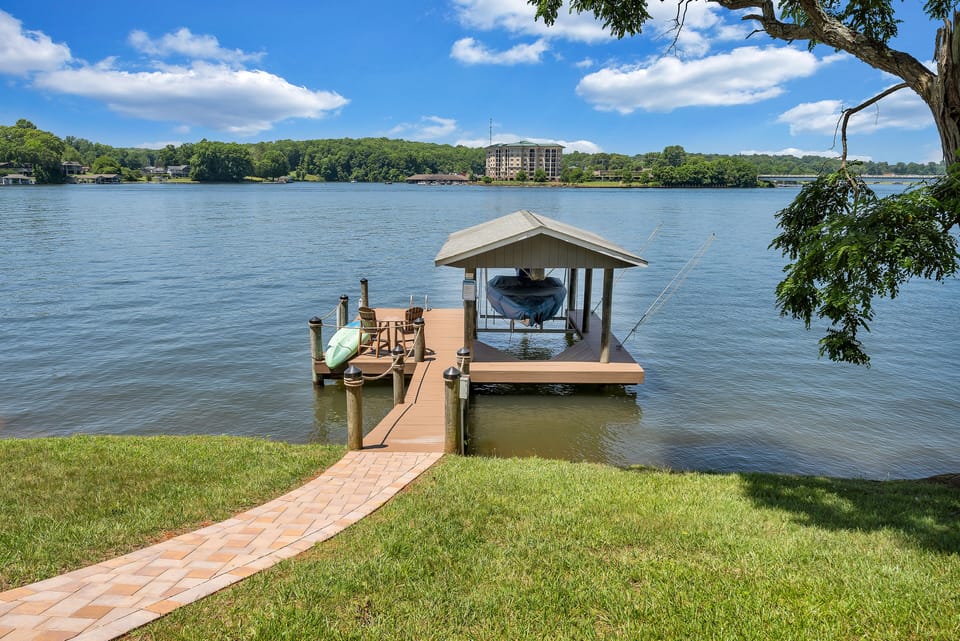 Rent a pontoon, ski boat or jet ski, or dock your own boat while you're here.