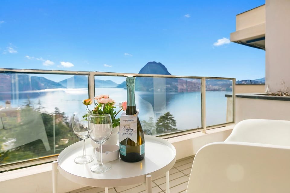 Lake View