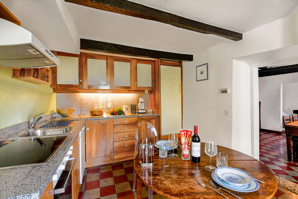 Kitchen and dining area