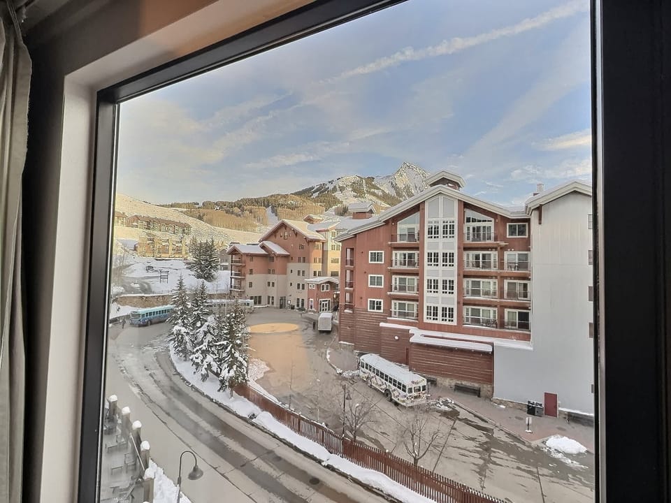 This is The Actual View from Our Unit (565)!  |  Listed with @BookTraverse
