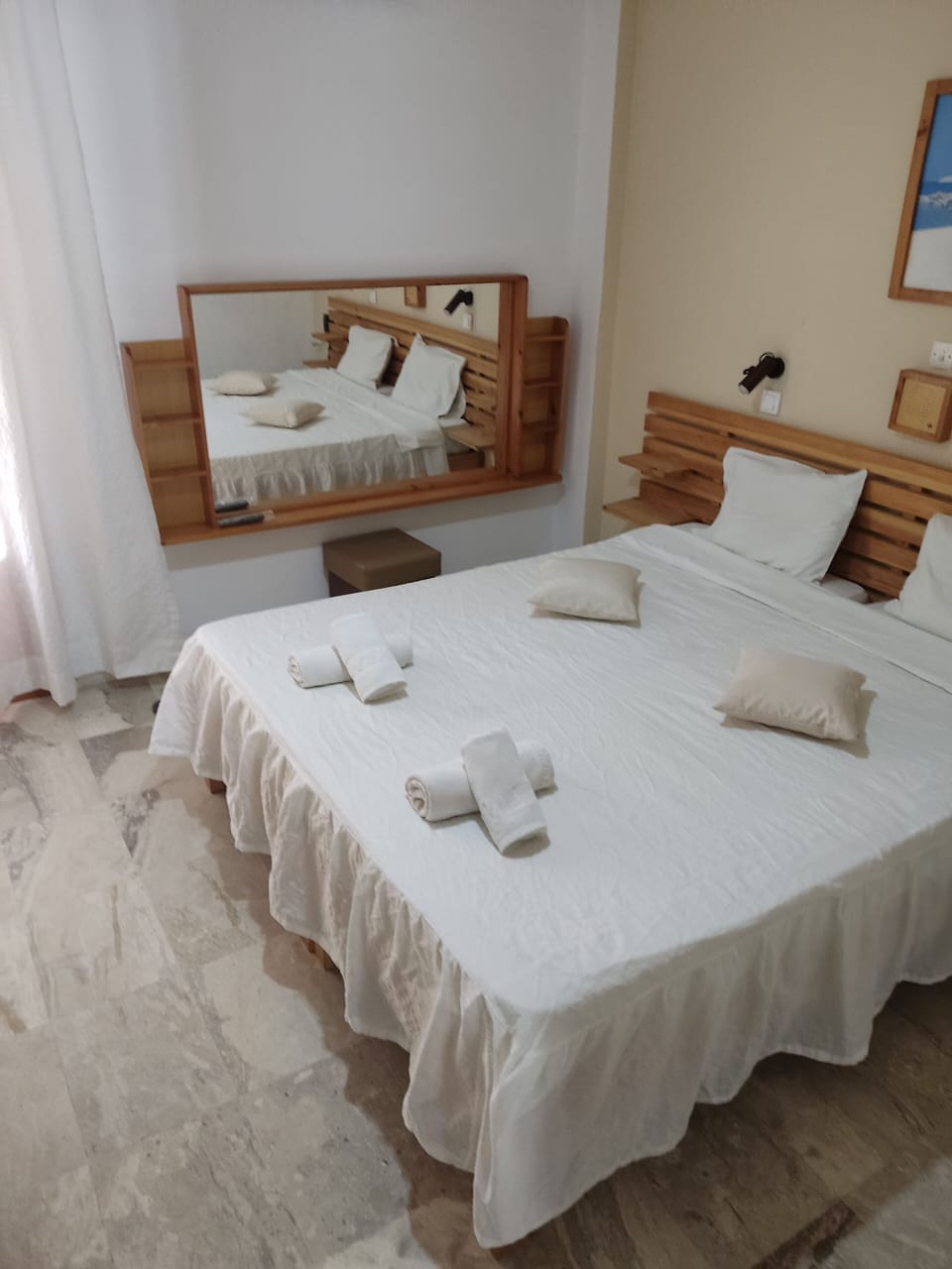 Basic Double or Twin Room (Backyard) | Free WiFi, bed sheets