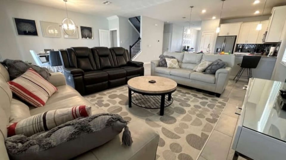 lounge-image-new-2