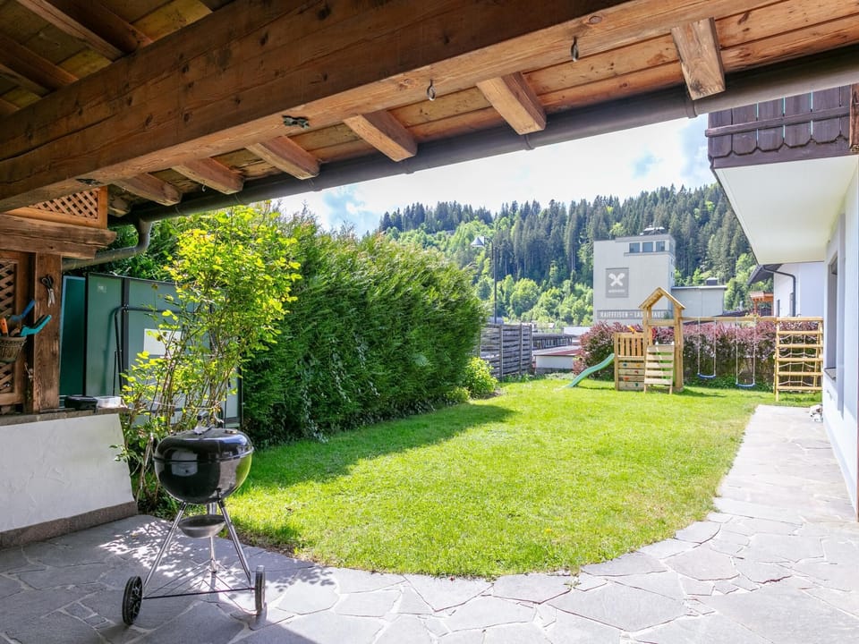 Garden [summer]