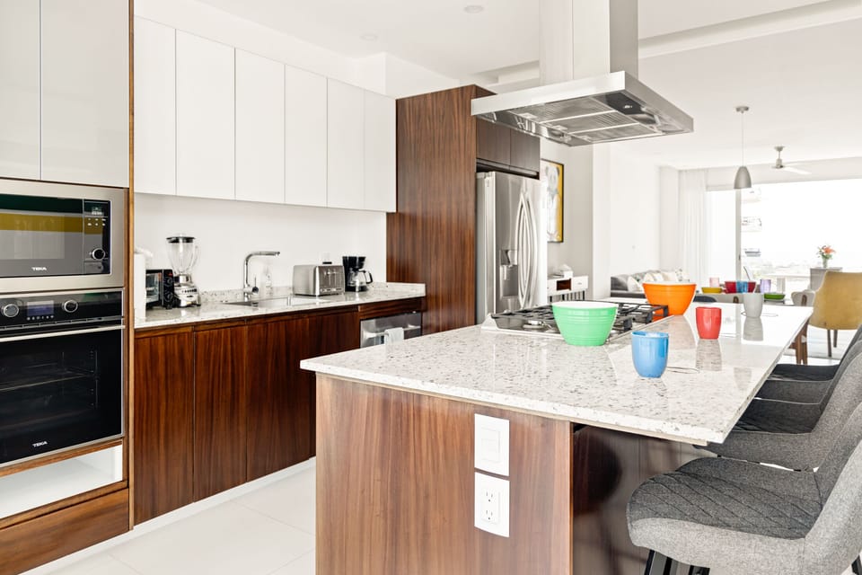 Condo - Image 14