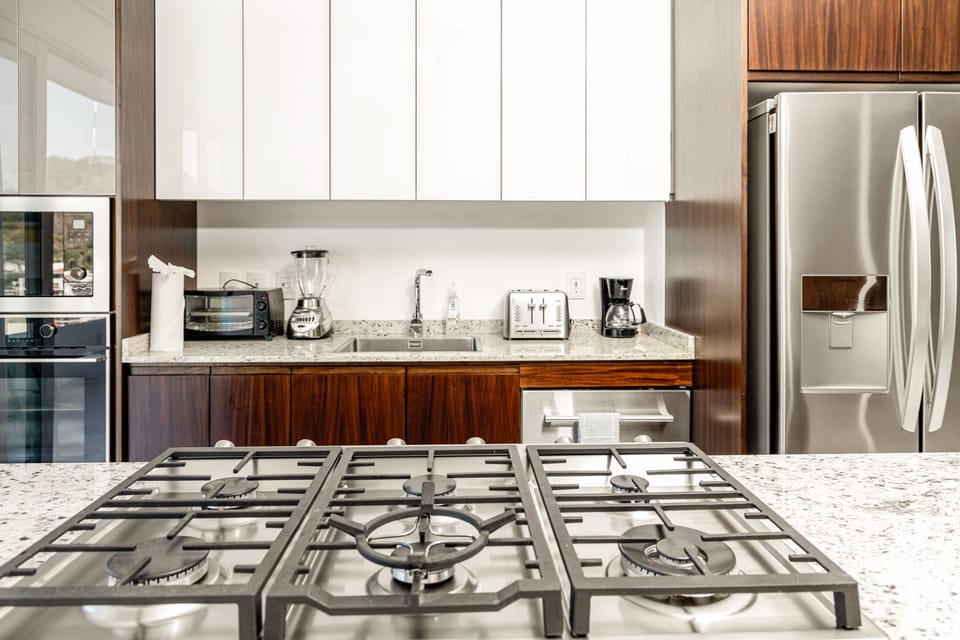Condo - Image 15