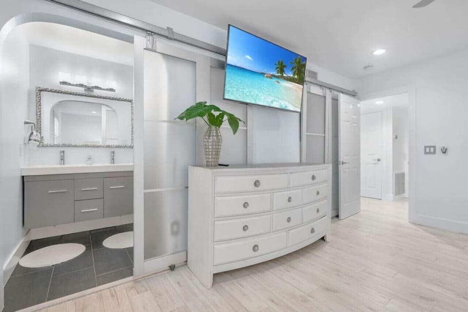 En suite bathroom