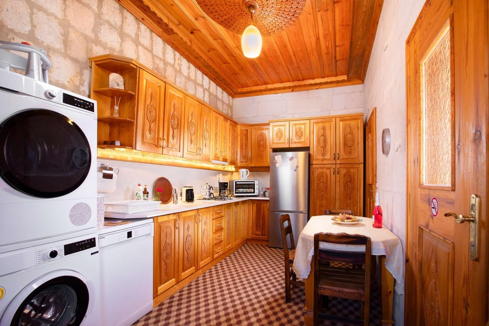 Villa | Private kitchen | Shared fridge, microwave, electric kettle