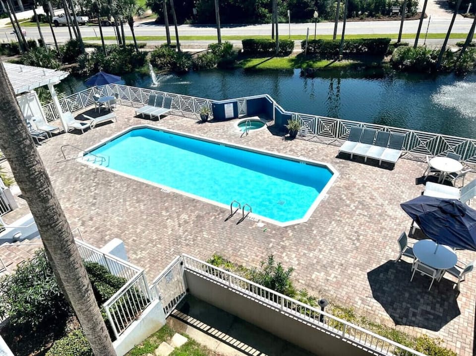 The Cabanas pool and spa with gulf views from balcony