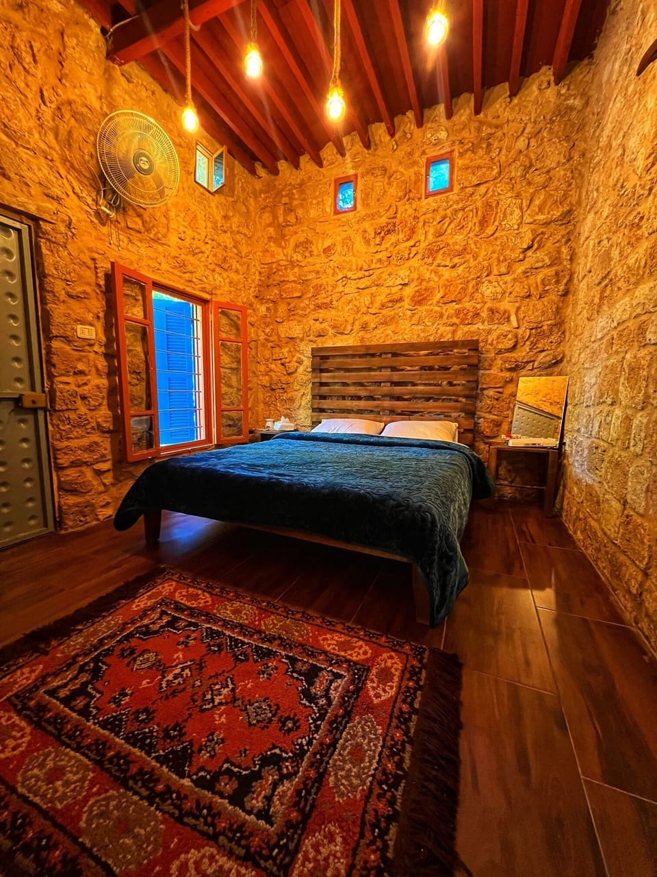 Authentic sand stones Master bedroom
