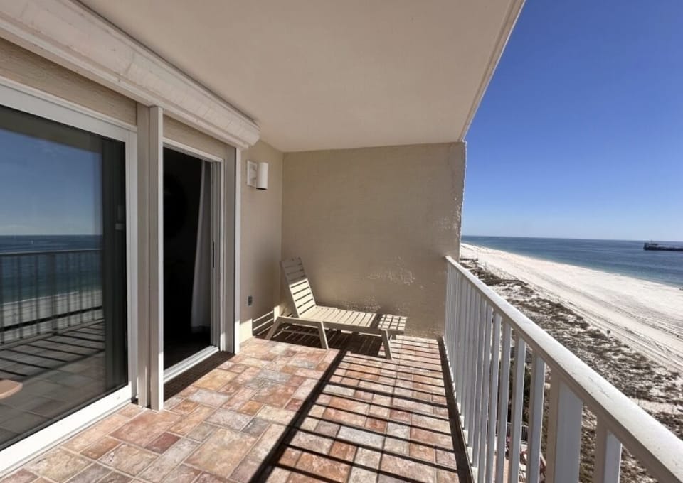 Relax while you look out to the Gulf each day. Quality, sturdy patio furniture.
