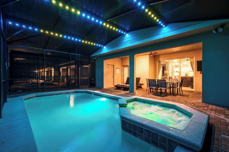 1PoolwithLEDLighting