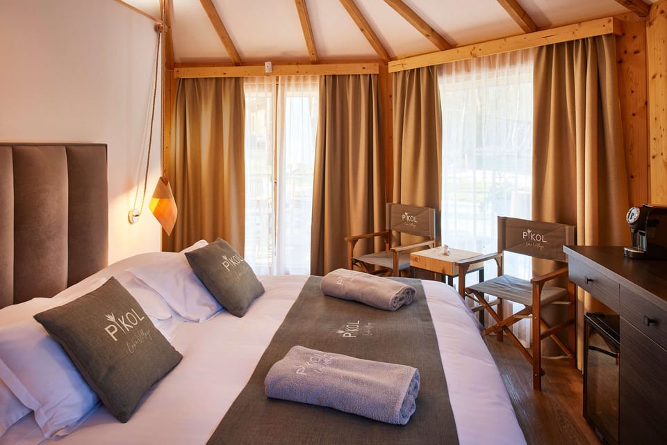 Luxury Cabin, Lake View, Lakeside | Premium bedding, Select Comfort beds, minibar, individually decorated