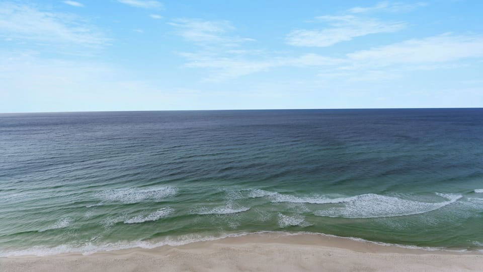 Majestic Tower 1-1606 Gulf views from balcony