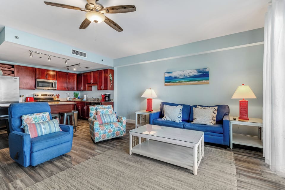 Laketown Wharf 335 Living Area