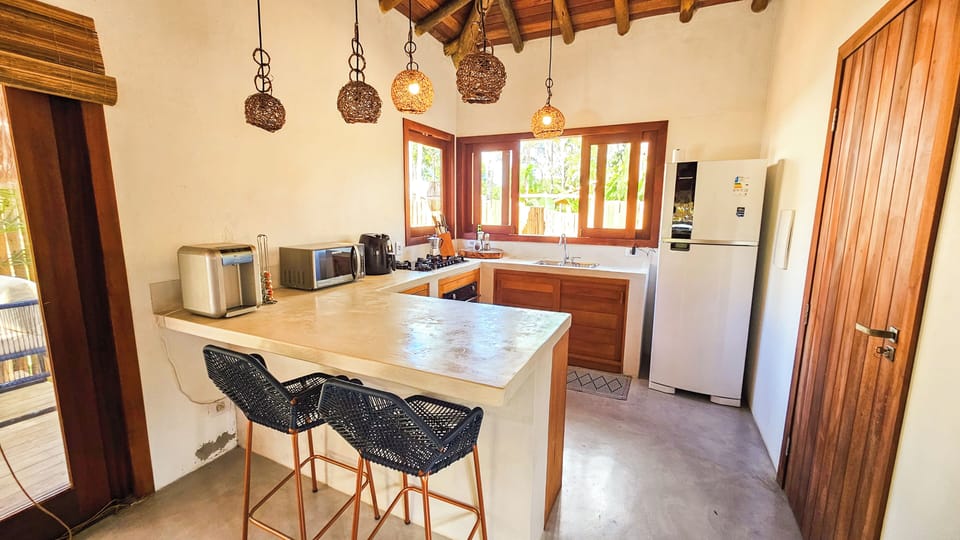 Family House | Private kitchen | Full-size fridge, oven, stovetop, griddle