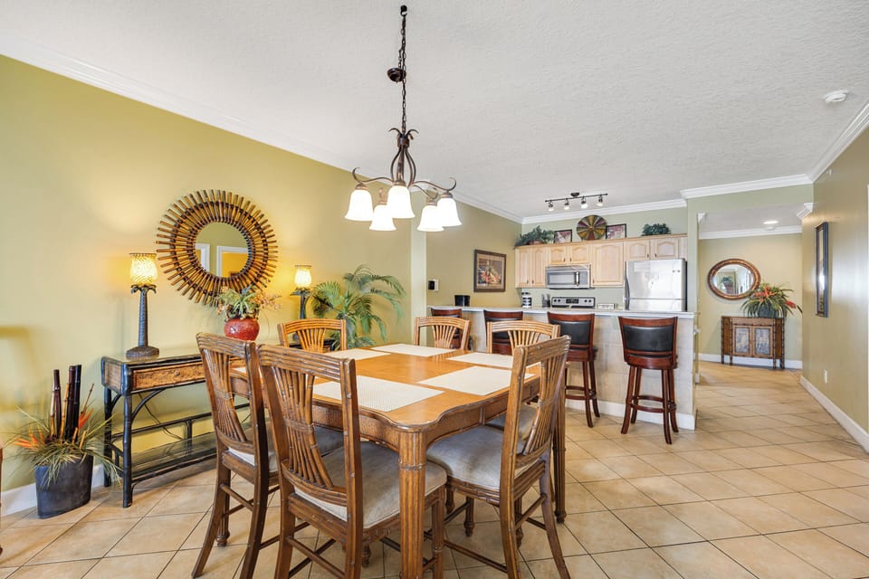 Ocean Reef 1709 Dining Table and Kitchen