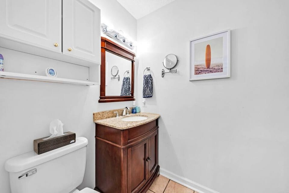 Everything you need to freshen up between downtown adventures - good lighting, plenty of storage, and those little touches that make a rental feel like home.