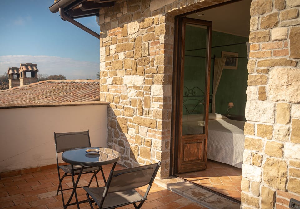 Comfort Room | Terrace/patio