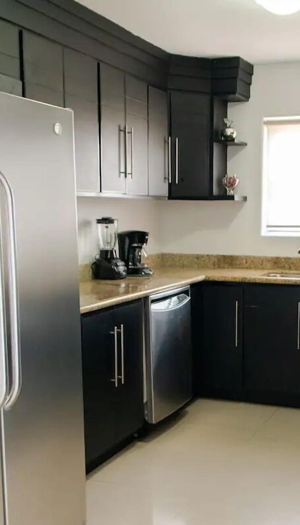 Comfort Condo | Private kitchen