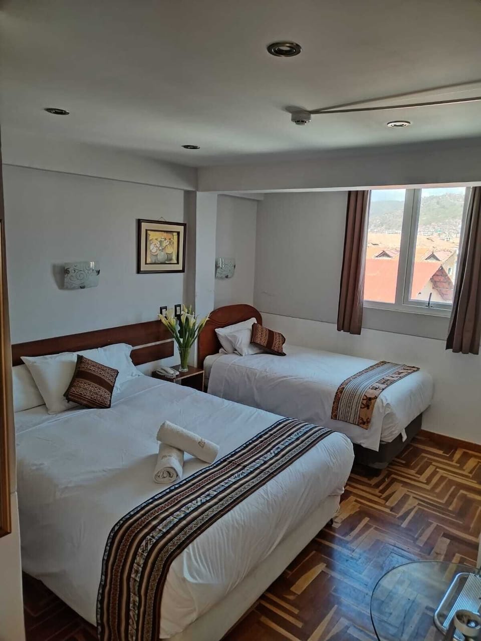Standard Double Room, 2 Twin Beds | In-room safe, desk, laptop workspace, soundproofing