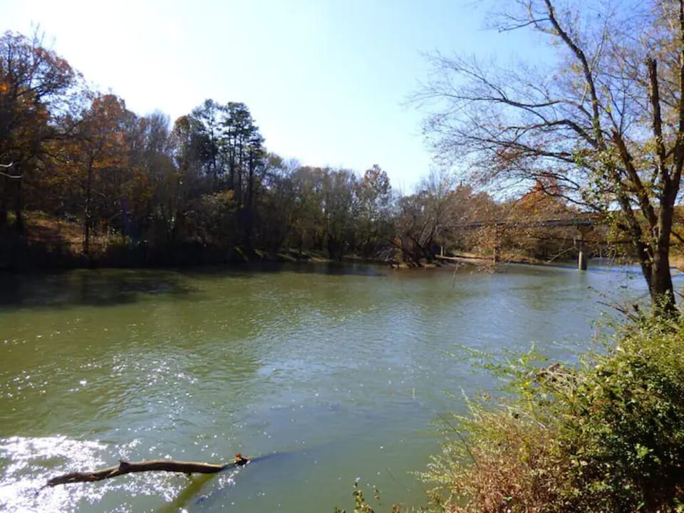 2b9965b1-ad06-4a71-8d6e-ce8a2b7e0d63