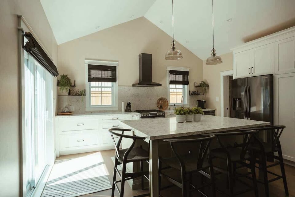 Fully-equipped kitchen where you can comfortably cook your family's favorite meals.