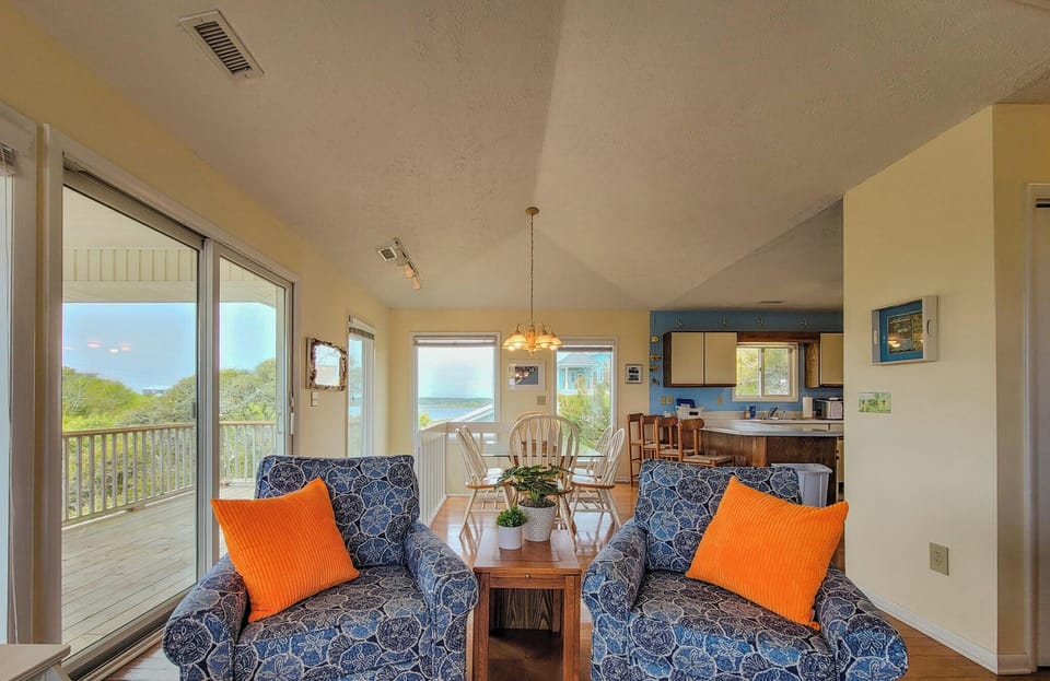 108 Loreen Dr (Double Vision [Int]) - watermarked-13