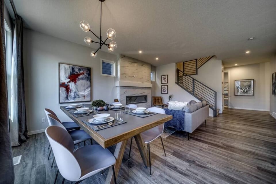 Welcome to your home away from home. No detail has been forgotten. From the eye catching light fixtures, down to the art on the walls. Enjoy a home that is large and spacious, while still feeling cozy and comfortable. 
