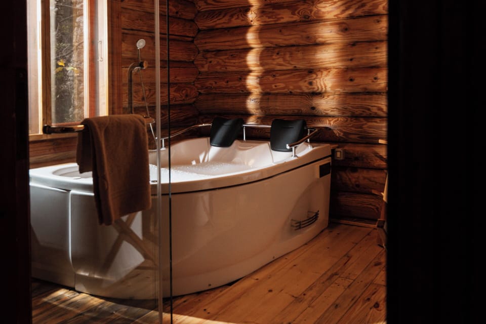 Royal Bungalow Pool View | Bathroom | Shower, slippers, towels, soap