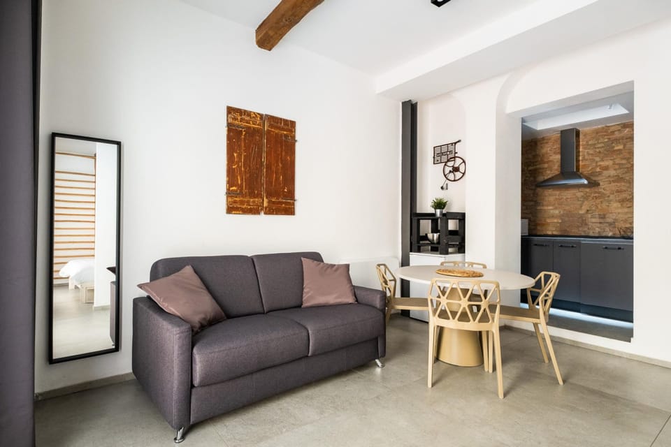 House | 1 bedroom