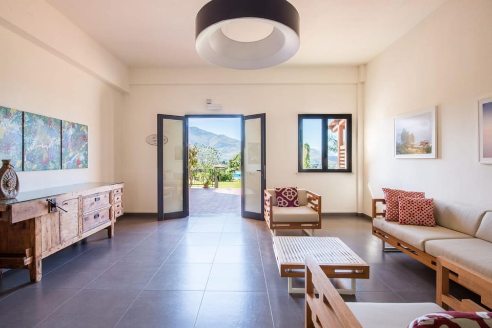 House | 1 bedroom