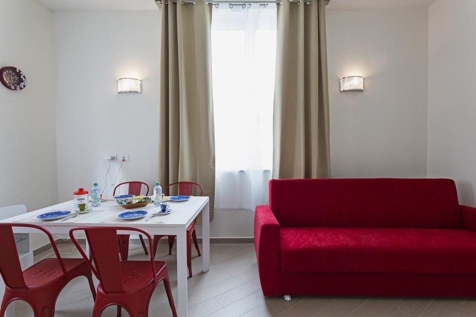 House | 1 bedroom