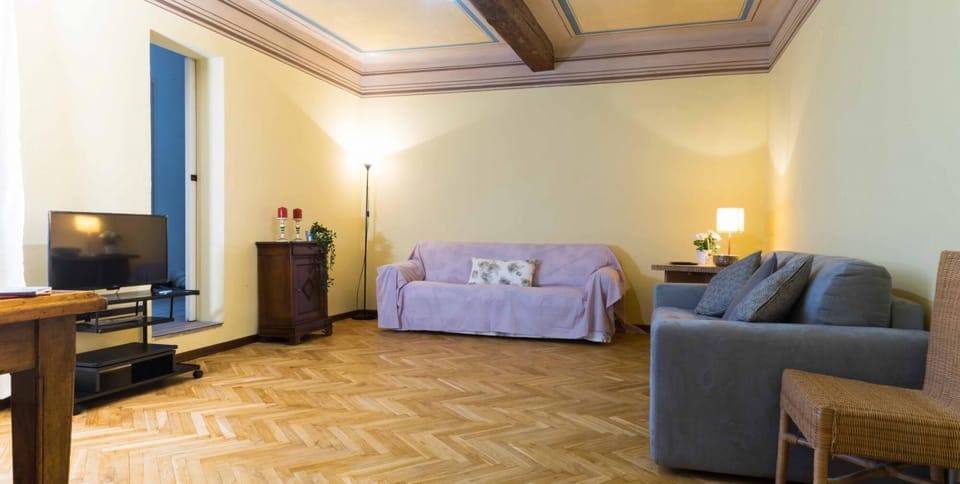 House | 1 bedroom