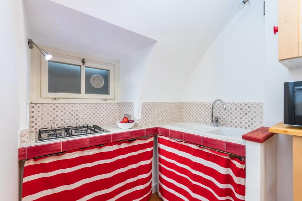 House | 1 bedroom