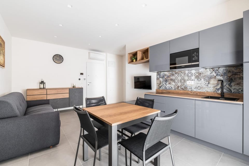 House | 1 bedroom