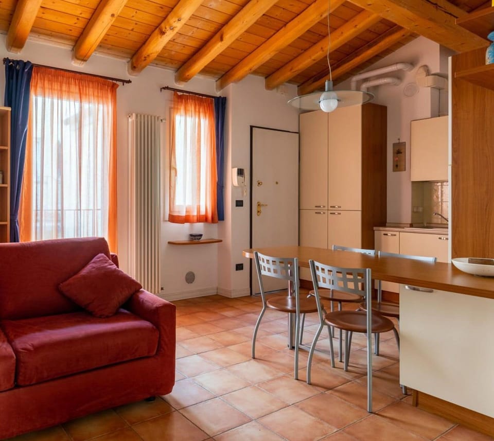 House | 1 bedroom