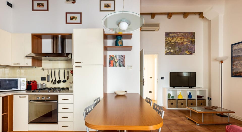 House | 1 bedroom