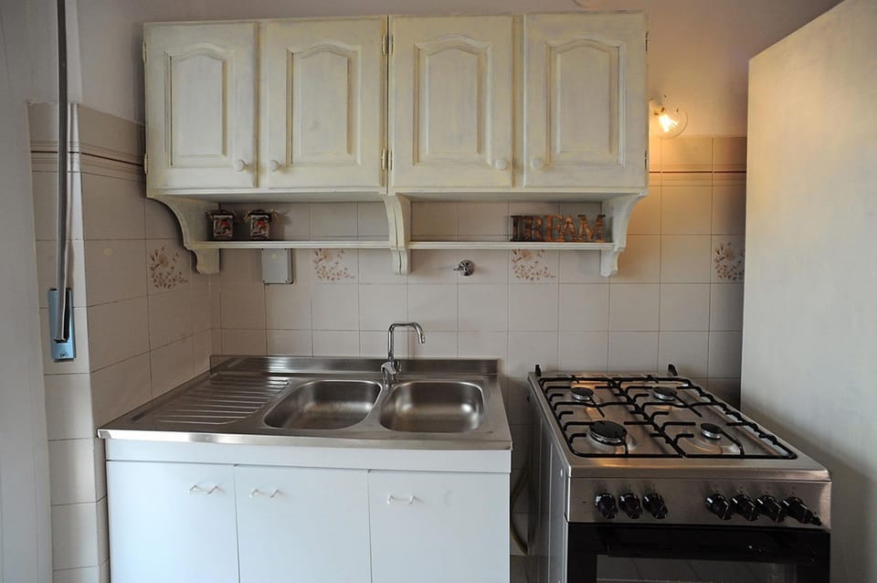 House | 1 bedroom