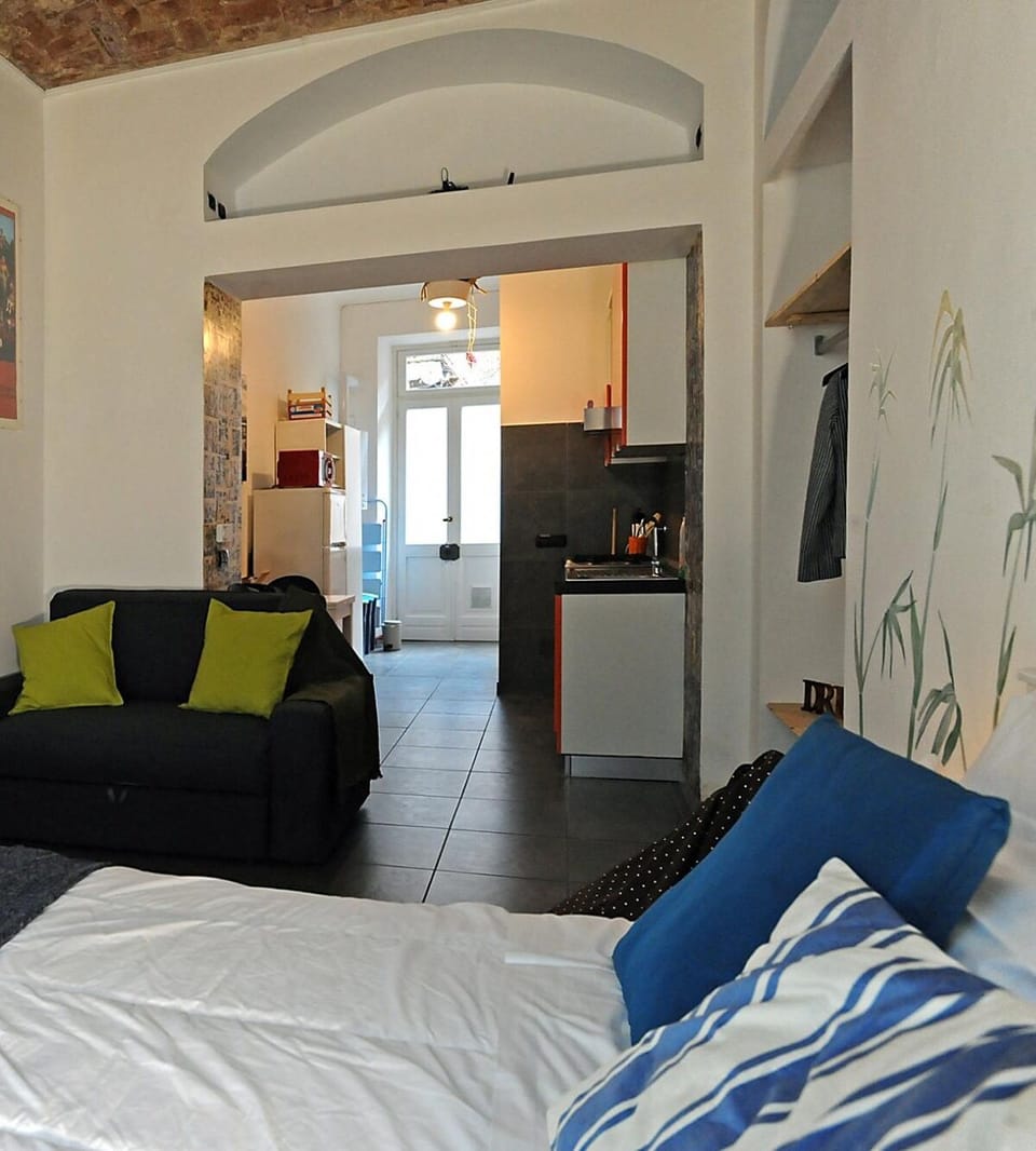 House | 1 bedroom