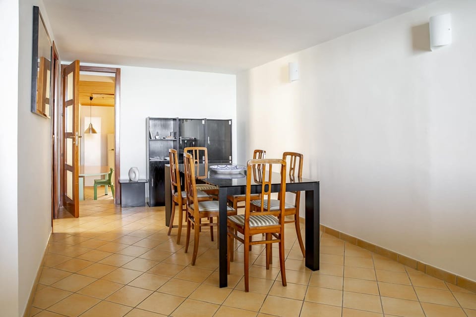 House | 1 bedroom