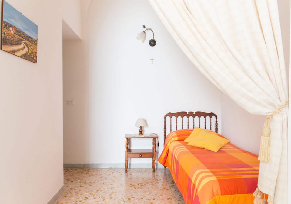 House | 1 bedroom