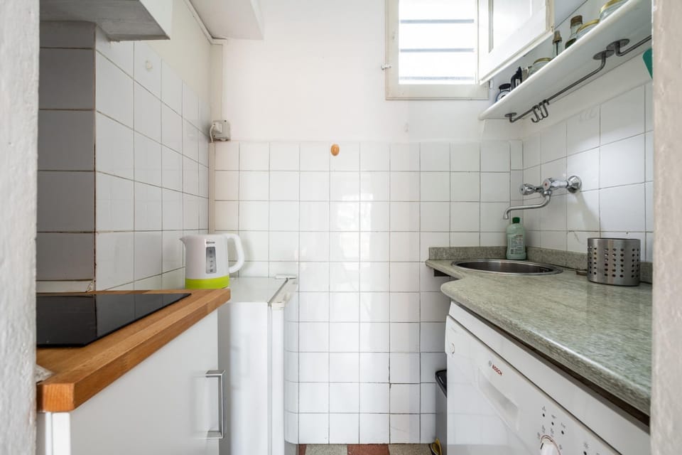 House | 1 bedroom