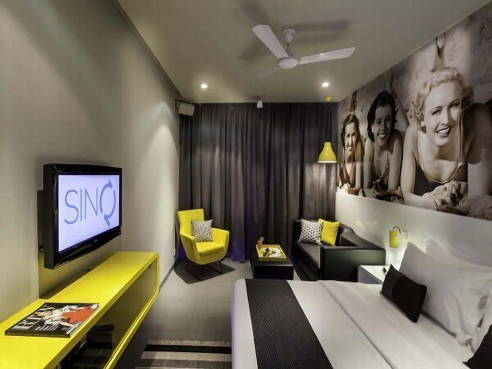Standard Room | Premium bedding, minibar, in-room safe, free WiFi