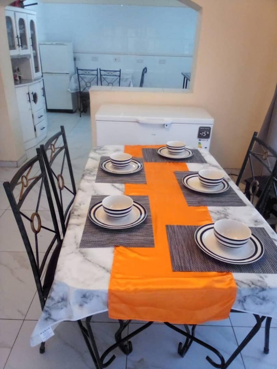 House | Dining