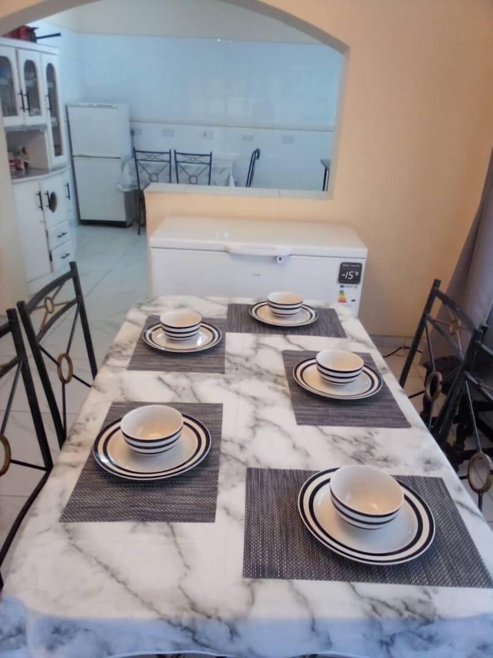 House | Dining