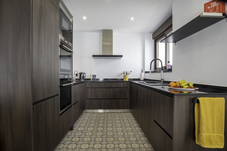 Fully equipped kitchen including large fridge/freezer