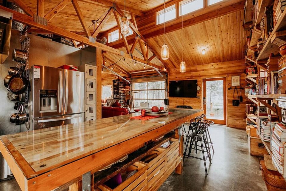 House | 3 bedrooms, travel crib, WiFi (free)
