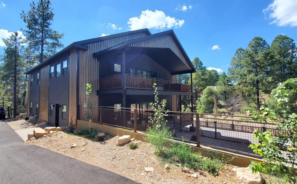 Spruce Ridge Retreat