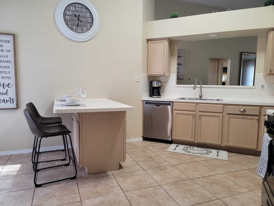 Kitchen and eating area.