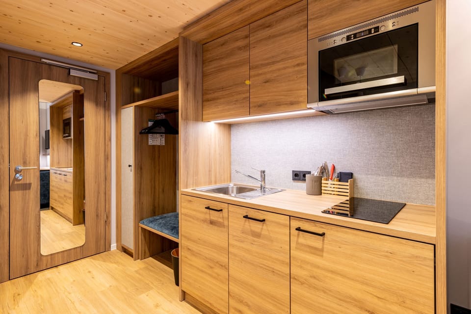 Superior Studio Suite, Pets Not Allowed | Private kitchen